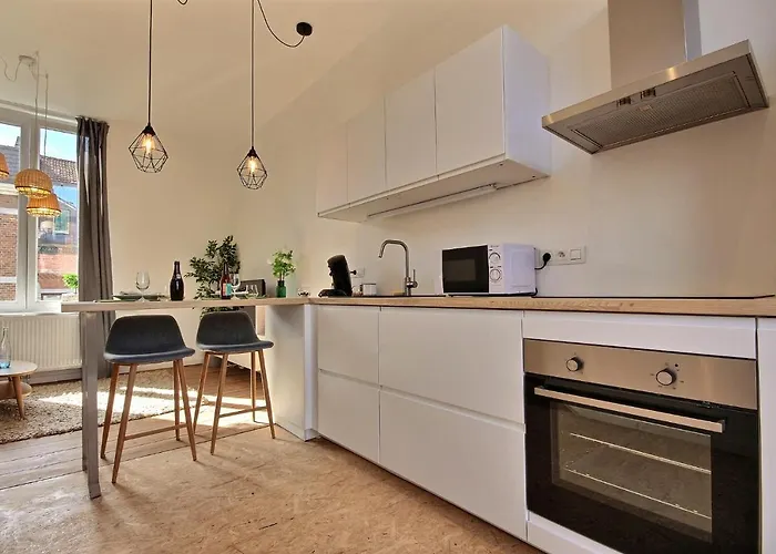 Tokyo's Place شقة لييج