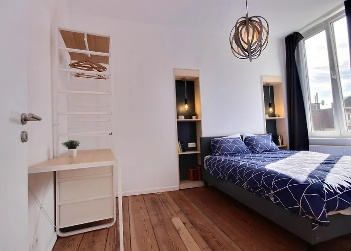 Tokyo's Place * لييج